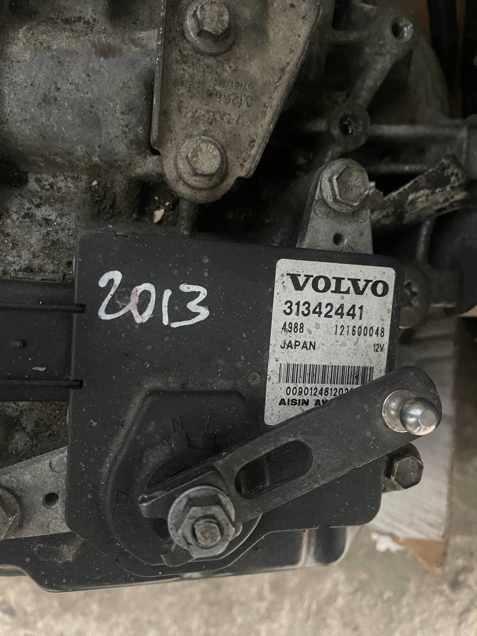 41627