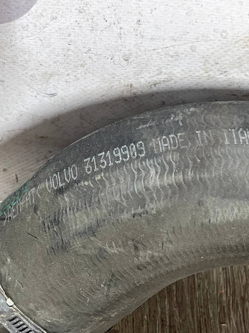 43893
